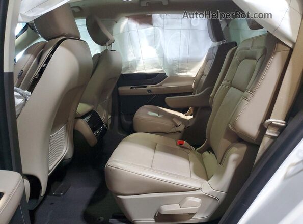 5LM5J7XC8NGL07466 2022 LINCOLN AVIATOR White Vista interior trasera