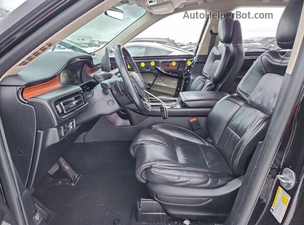 5LM5J7XC9LGL16965 2020 LINCOLN AVIATOR Черный Вид салона спереди