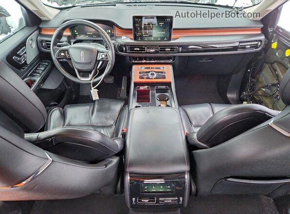 5LM5J7XC9LGL16965 2020 LINCOLN AVIATOR Черный Вид панели приборов