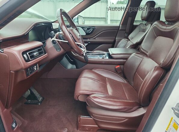 5LM5J9XC2MGL02631 2021 LINCOLN AVIATOR White Widok wnętrza z przodu