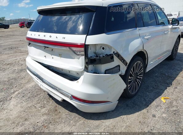 5LM5J9XC8LGL01840 2020 LINCOLN AVIATOR White Widok z przodu