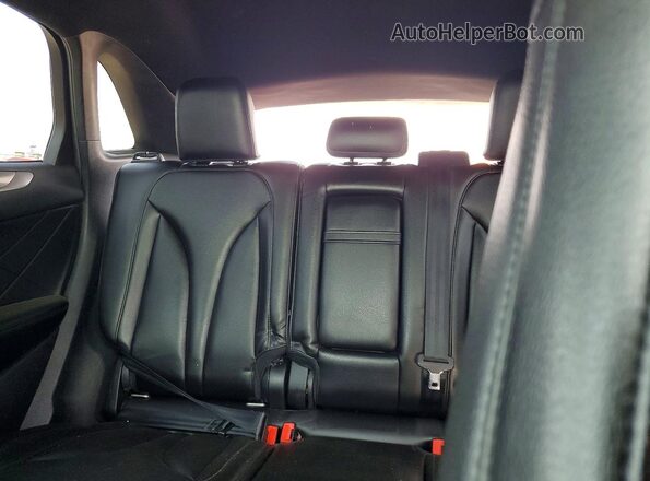 5LMCJ1C92KUL45237 2019 LINCOLN MKC Красный Вид задних сидений