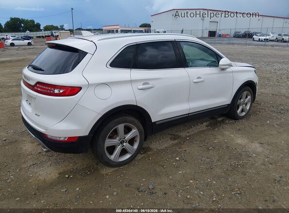 5LMCJ1C93HUL61536 2017 LINCOLN MKC White Задня права чверть