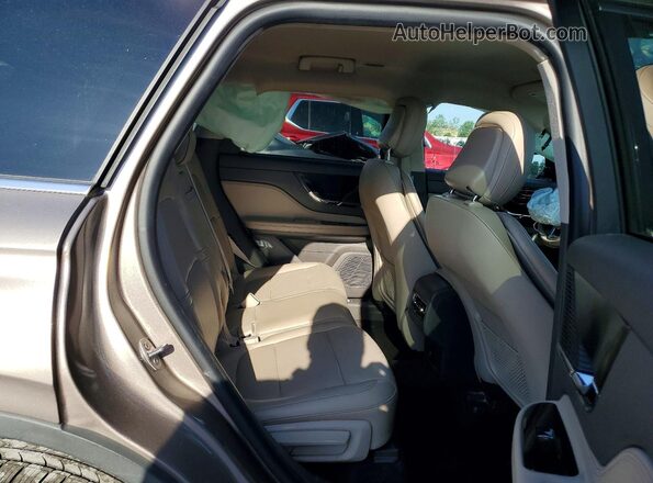 5LMCJ1C94LUL16209 2020 LINCOLN CORSAIR Tan Vista interior trasera