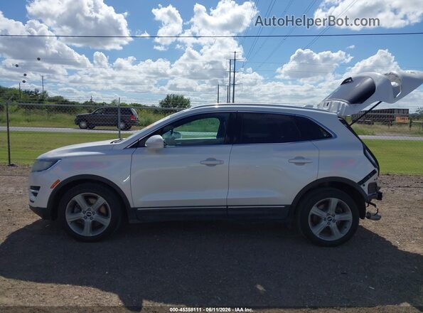 5LMCJ1C95GUJ22181 2016 LINCOLN MKC White Սալոնի 360 աստիճան տեսք