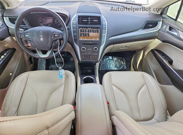 5LMCJ1C95JUL14837 2018 LINCOLN MKC White Vista del salpicadero