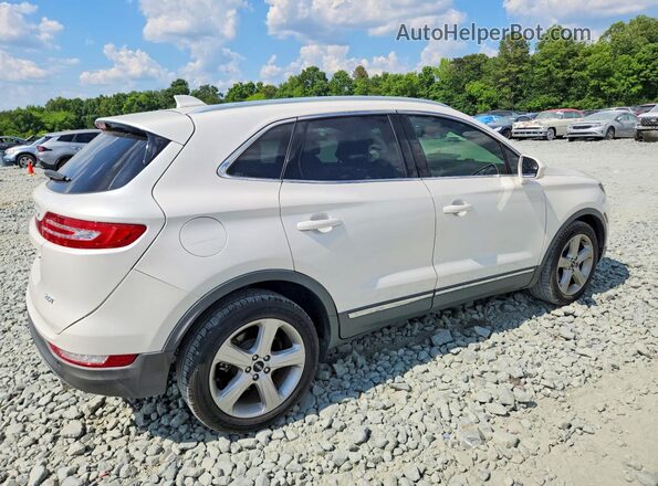 5LMCJ1C95JUL14837 2018 LINCOLN MKC White Trasero derecho