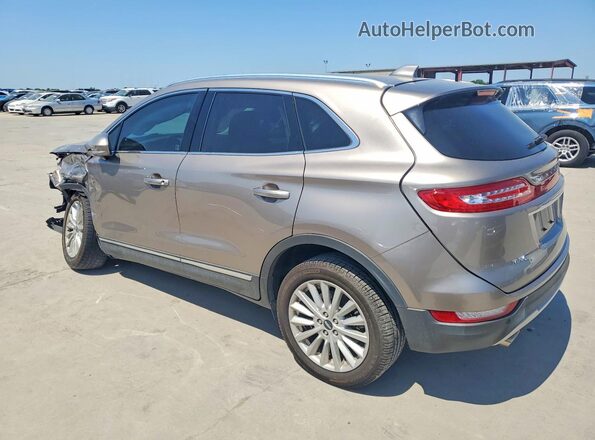 5LMCJ1C99KUL39029 2019 LINCOLN MKC Tan უკანა მარცხენა
