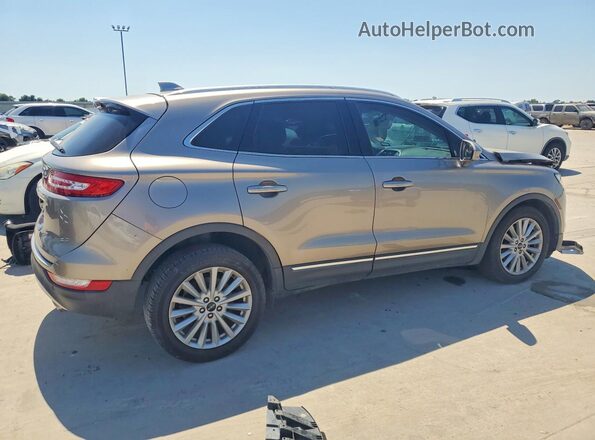 5LMCJ1C99KUL39029 2019 LINCOLN MKC Tan უკანა მარჯვენა