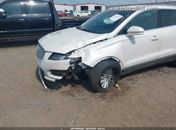 5LMCJ1C99KUL50662 2019 LINCOLN MKC White Դիմացի տեսք