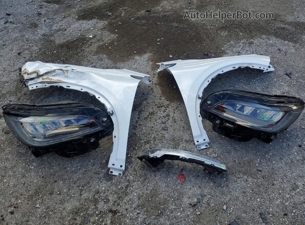 5LMCJ1C99LUL03939 2020 LINCOLN CORSAIR White 