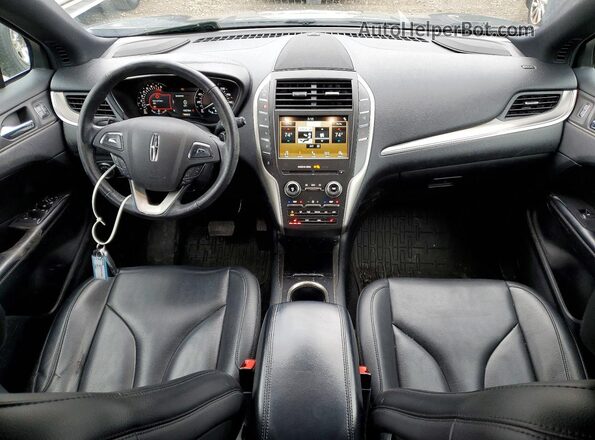 5LMCJ1C9XJUL04532 2018 LINCOLN MKC Gray Dashboard view
