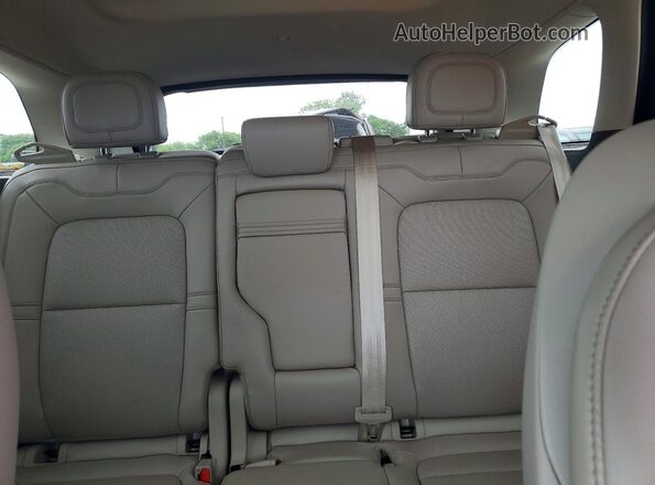 5LMCJ1CA6PUL04322 2023 LINCOLN CORSAIR Blue Widok tylnych siedzeń