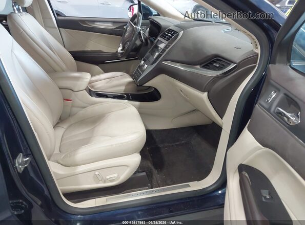 5LMCJ1D90HUL27360 2017 LINCOLN MKC Blue Սալոնի դիմացի տեսք