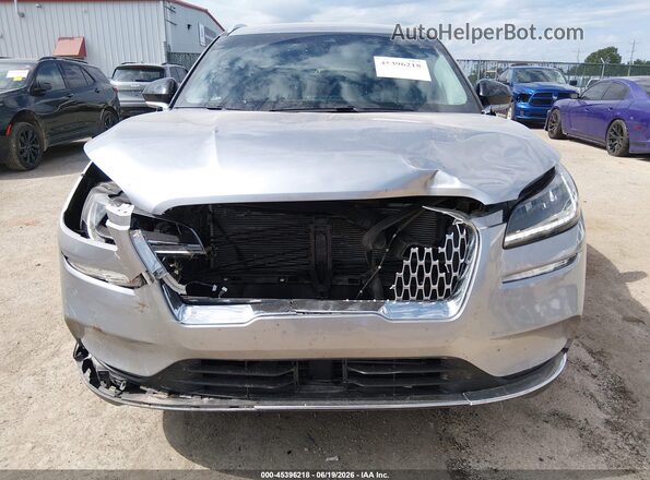 5LMCJ1D93MUL16508 2021 LINCOLN CORSAIR Silver Front view