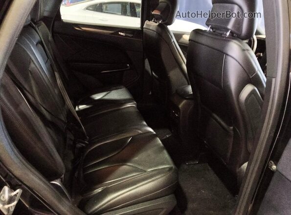 5LMCJ1D94JUL01303 2018 LINCOLN MKC Black 
