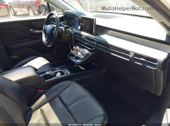 5LMCJ1D94NUL28491 2022 LINCOLN CORSAIR White Вид салону спереду
