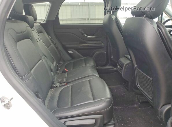 5LMCJ1D96MUL03977 2021 LINCOLN CORSAIR White Вид задньої частини салону