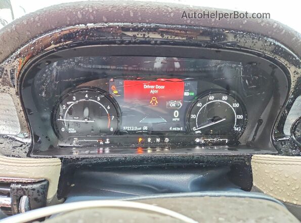 5LMCJ1D99LUL15331 2020 LINCOLN CORSAIR Бордовый Вид щитка приборов