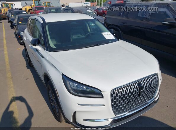 5LMCJ1DA1RUL21465 2024 LINCOLN CORSAIR White Front view