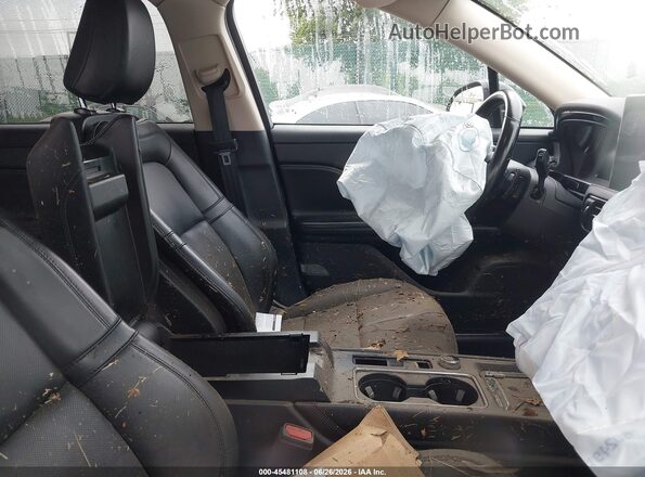 5LMCJ1DA6PUL07476 2023 LINCOLN CORSAIR Black Front interior view