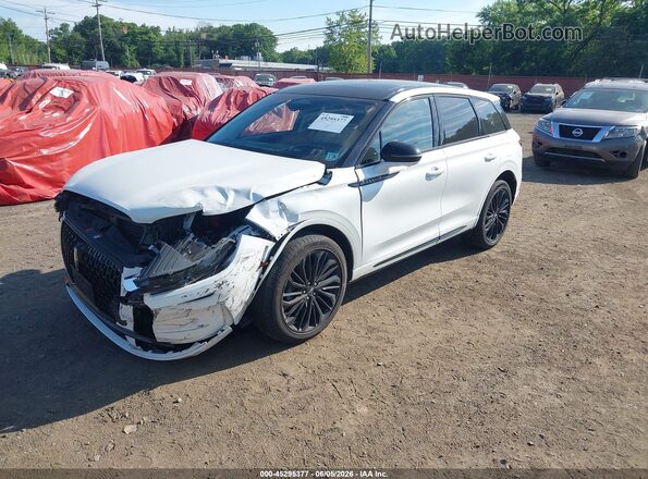 5LMCJ1DA8PUL19421 2023 LINCOLN CORSAIR White Առջևի ձախ երեք քառորդ տեսարան