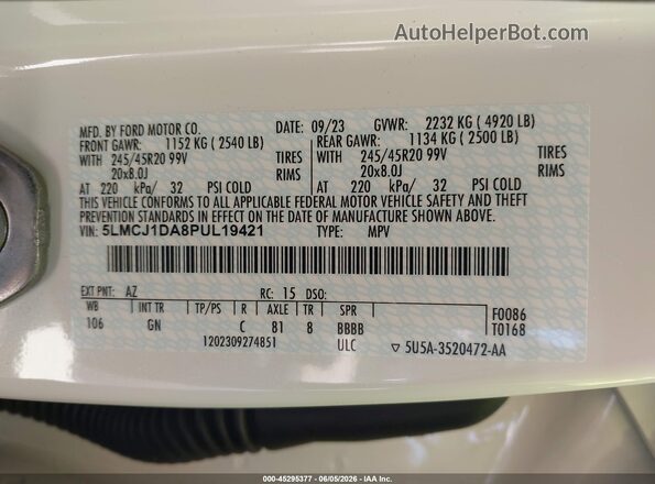 5LMCJ1DA8PUL19421 2023 LINCOLN CORSAIR White Շարժիչի բաժամունքի տեսք