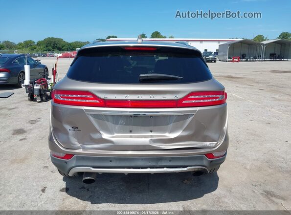 5LMCJ2C90KUL50183 2019 LINCOLN MKC Beige 