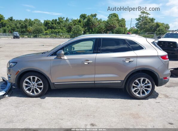 5LMCJ2C90KUL50183 2019 LINCOLN MKC Beige Vista interior de 360 grados