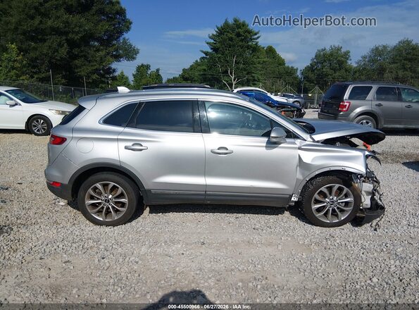 5LMCJ2C91JUL29020 2018 LINCOLN MKC Silver Вид задньої частини салону