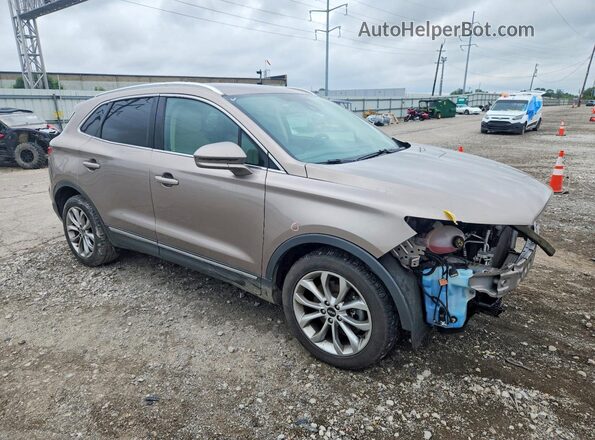 5LMCJ2C91KUL17225 2019 LINCOLN MKC Tan Передня права чверть