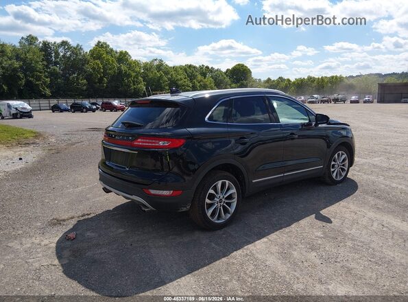 5LMCJ2C92KUL37581 2019 LINCOLN MKC Black Rear right