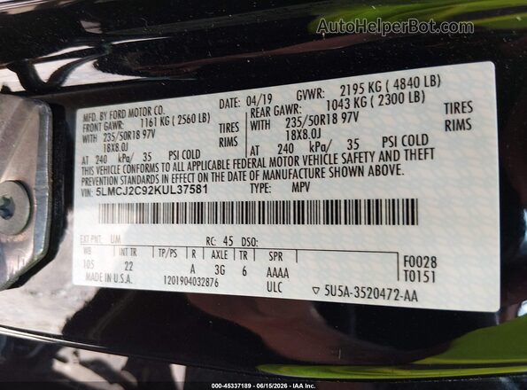5LMCJ2C92KUL37581 2019 LINCOLN MKC Black Engine compartment view