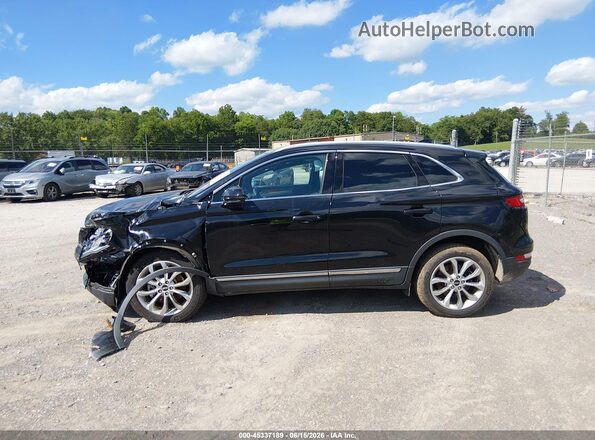 5LMCJ2C92KUL37581 2019 LINCOLN MKC Black 360 interior view