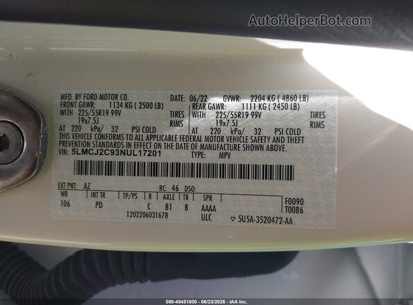 5LMCJ2C93NUL17201 2022 LINCOLN CORSAIR White Vista del compartimento del motor
