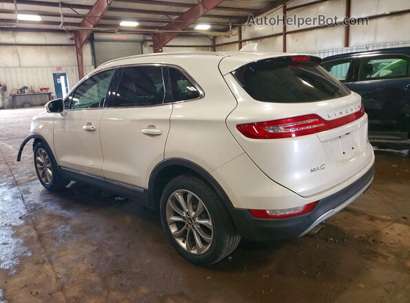 5LMCJ2C95HUL69062 2017 LINCOLN MKC Cream Задня ліва чверть