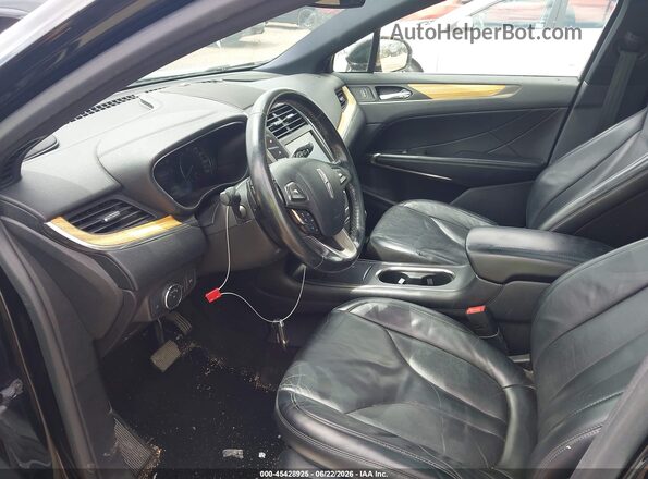 5LMCJ2C96GUJ20610 2016 LINCOLN MKC Black Սալոնի դիմացի տեսք
