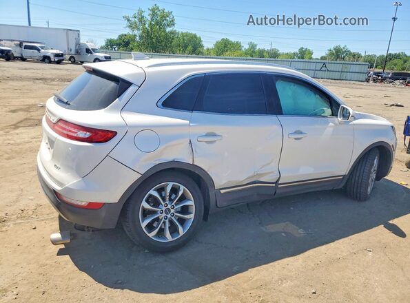 5LMCJ2C96HUL17066 2017 LINCOLN MKC White Rear right