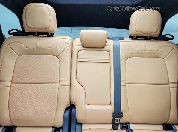 5LMCJ2C98LUL29213 2020 LINCOLN CORSAIR Черный 