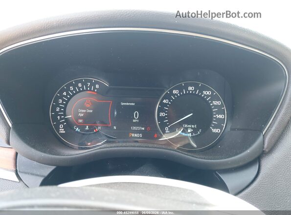 5LMCJ2D90KUL09695 2019 LINCOLN MKC Burgundy Vista de los asientos traseros