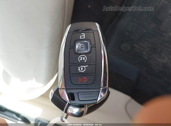 5LMCJ2D90KUL09695 2019 LINCOLN MKC Burgundy Vista del salpicadero