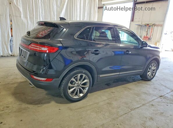 5LMCJ2D93KUL18858 2019 LINCOLN MKC Black Tył prawy