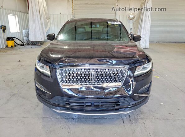 5LMCJ2D93KUL18858 2019 LINCOLN MKC Black Widok z przodu