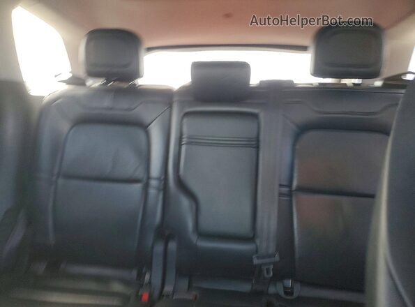5LMCJ2D9XMUL26524 2021 LINCOLN CORSAIR Black Հետևի նստատեղերի տեսք