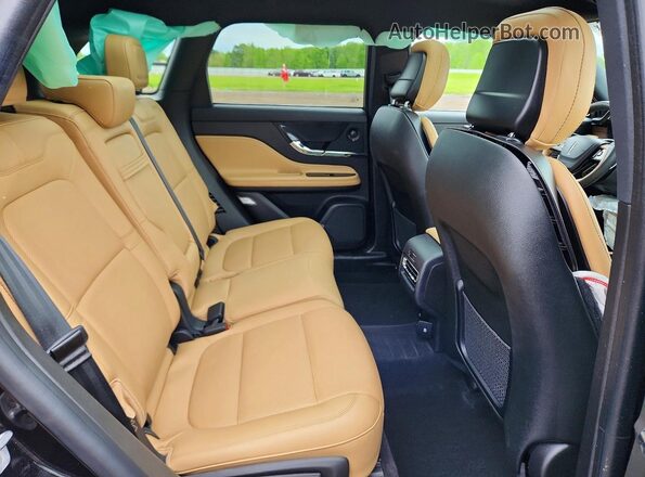5LMCJ2DA0PUL22108 2023 LINCOLN CORSAIR Black Vista interior trasera