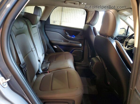 5LMCJ2DA4SUL22945 2025 LINCOLN CORSAIR Blue Rear interior view