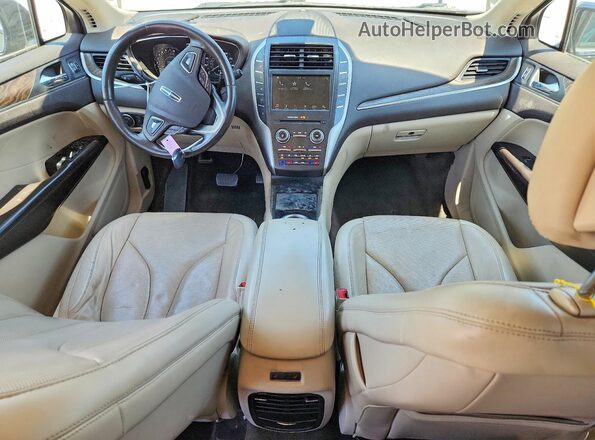 5LMCJ3C90HUL56869 2017 LINCOLN MKC Black წინა პანელის ხედი