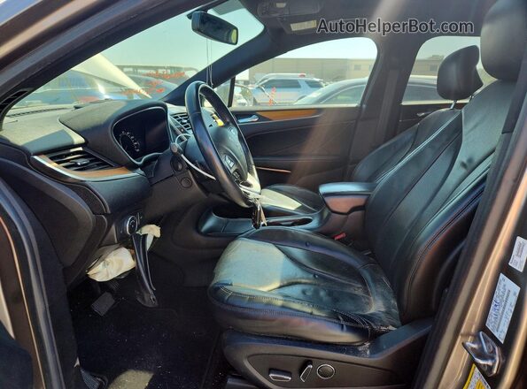 5LMCJ3C91GUJ11206 2016 LINCOLN MKC Серый Вид салона спереди