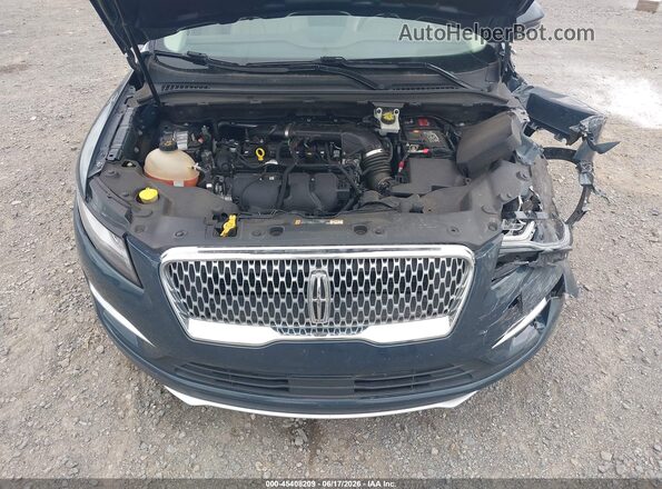 5LMCJ3C94KUL04135 2019 LINCOLN MKC Blue Rear view