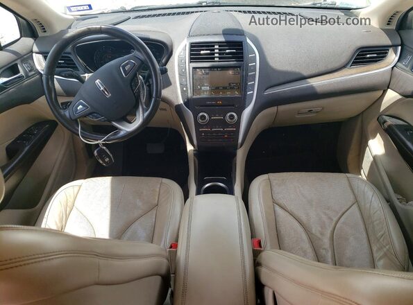 5LMCJ3C95JUL31200 2018 LINCOLN MKC White Вид панелі приладів